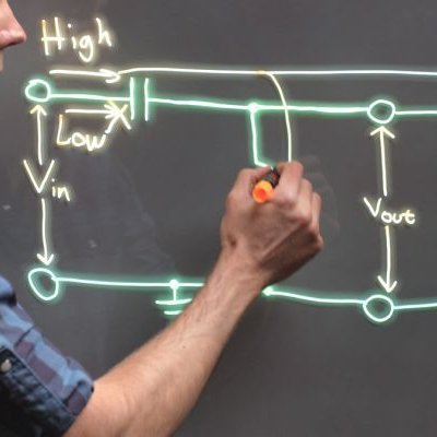 دوره آموزش مبانی الکترونیک - مدارهای ساده Linkedin - Electronics Foundations - Basic Circuits